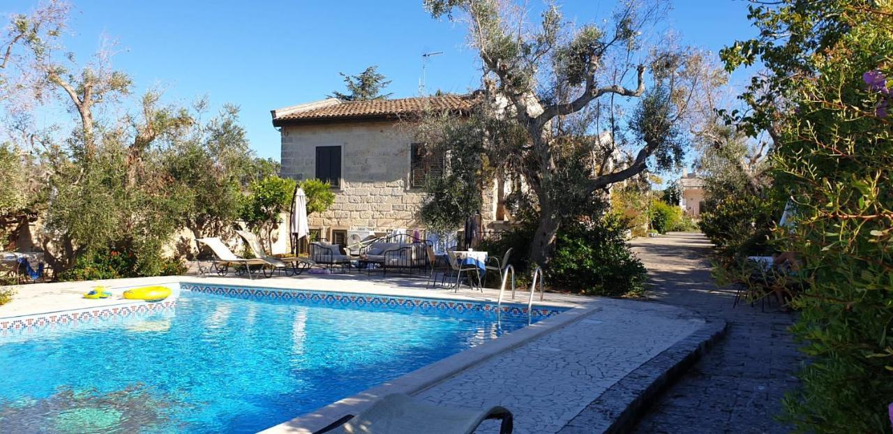 Bed and Breakfast Casa Ulmi Con Piscina Uggiano La Chiesa Exterior foto